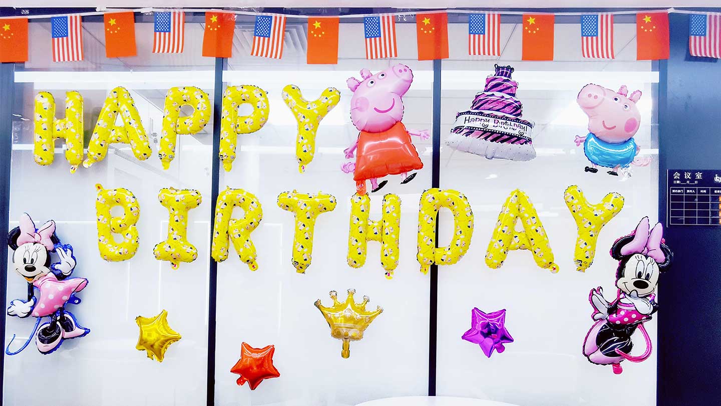 8月生日趴体来啦！属于托普仕的集体浪漫