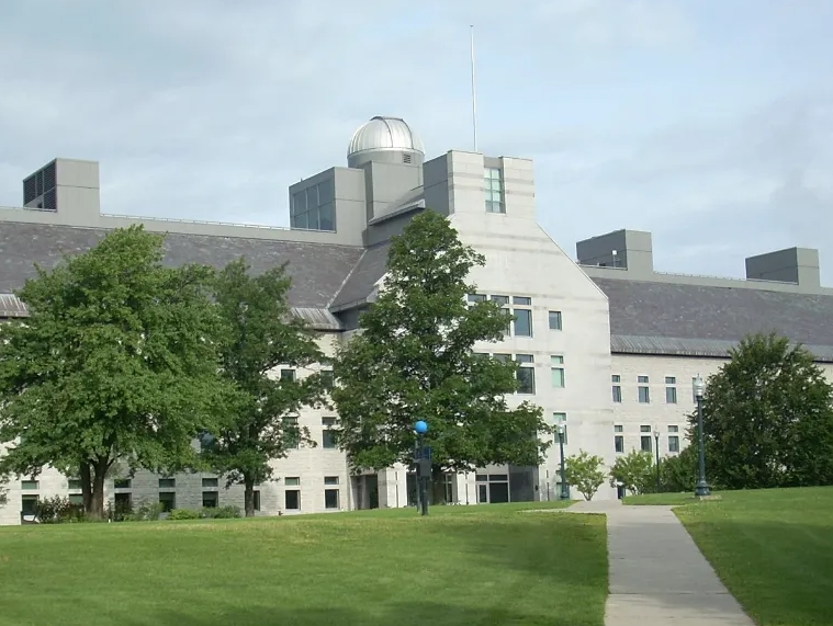 校园环境-明德学院