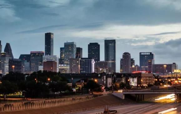 休斯顿大学本科申请条件