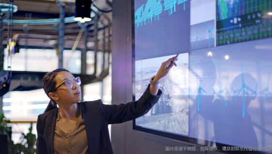 去美国留学选计算机专业还是社科专业