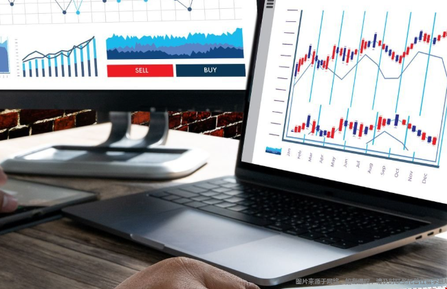 去美国留学选计算机专业还是社科专业