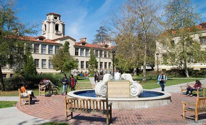 美国大学和文理学院