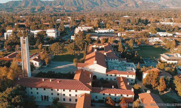 美国大学和文理学院