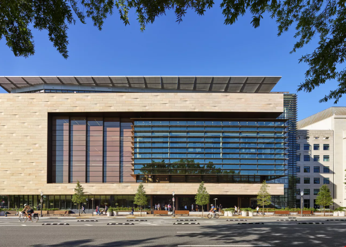 JHU国际关系学院