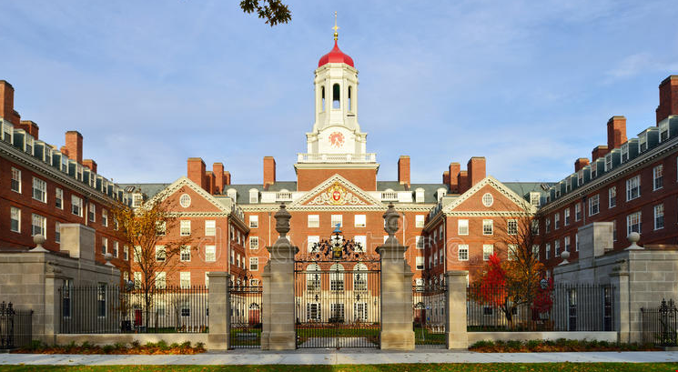 美国公认最难进的TOP10大学.png 哈佛大学3.png