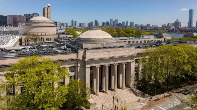 美国公认最难进的TOP10大学.png 哥伦比亚大学5.png