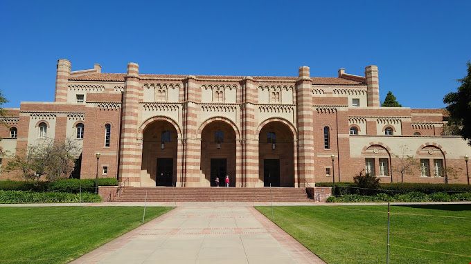 UCLA本科学习.jpg
