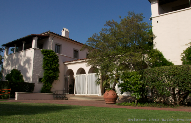 Caltech学院设置情况