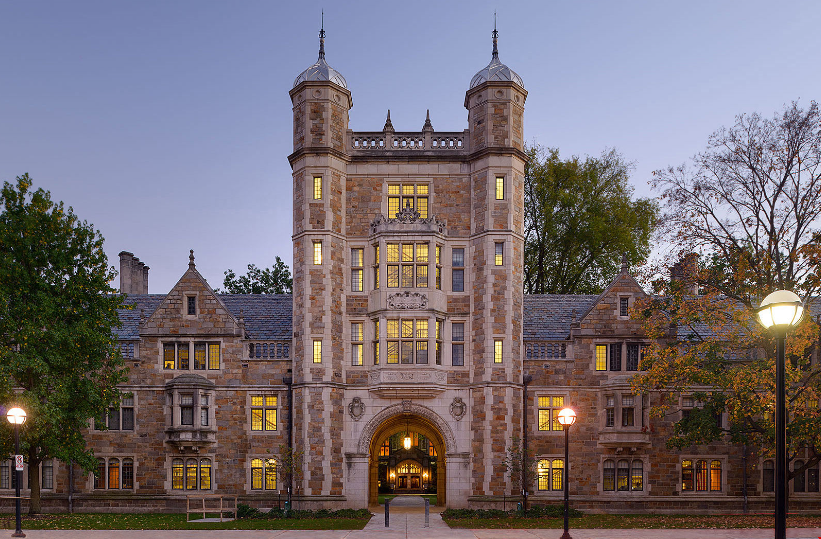 密歇根大学安娜堡分校.png