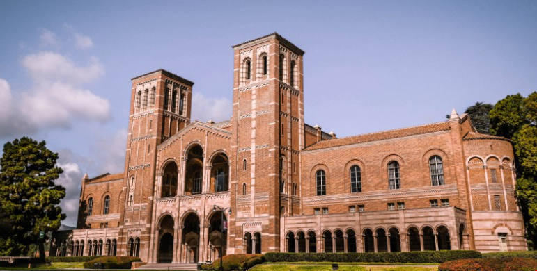 加州大学洛杉矶1.png