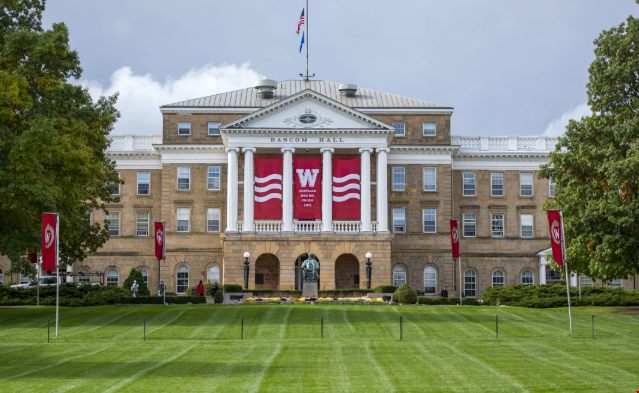 华盛顿大学US News和QS排名差距原因