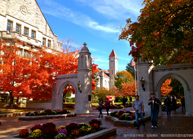 美国哪些大学申请无小文书要求