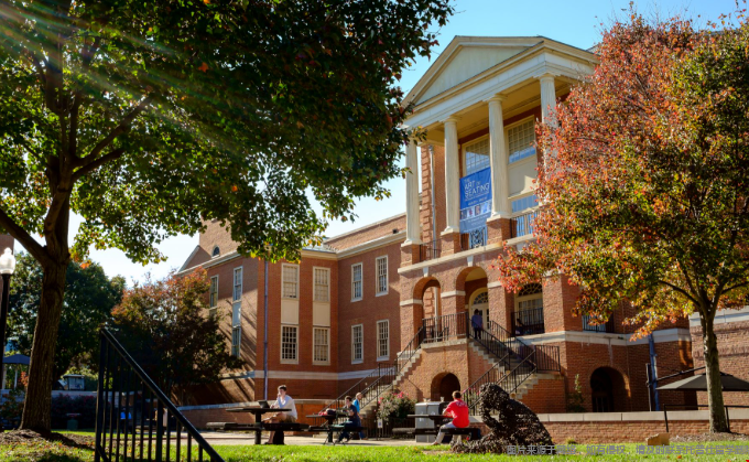 美国留学签证存款证明要求多少钱