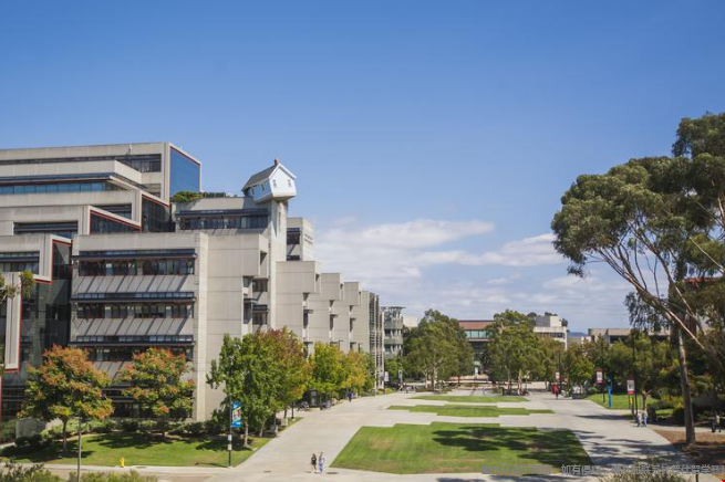 加州大学圣地亚哥分校八个学院住宿指南
