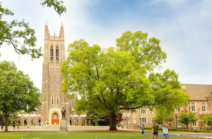 杜克大学招生不看主文书 杜克大学招生不看主文书