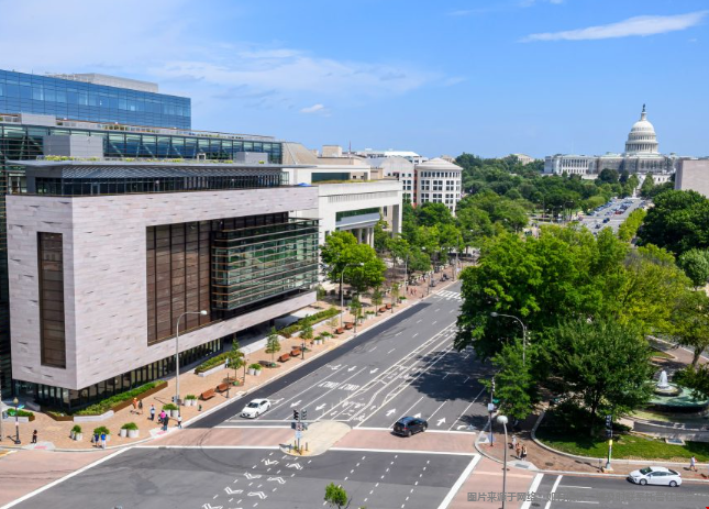 美国哪些大学语言成绩有小分要求