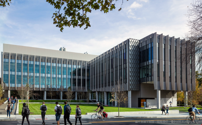 布朗大学和范德堡大学哪个好