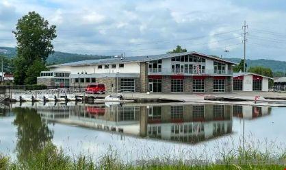 康奈尔大学船屋.png 康奈尔大学船屋.png