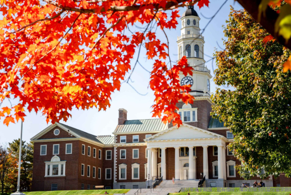 科尔比学院实力如何