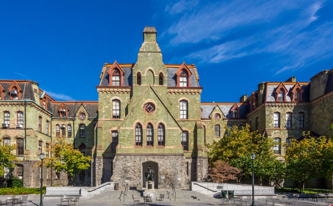 宾大沃顿商学院录取学生背景