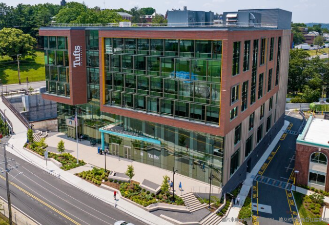 塔夫茨大学本科申请材料