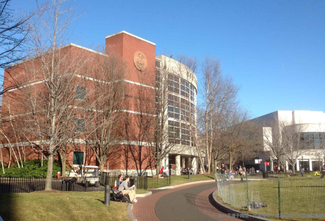 考多少分可以上美国东北大学