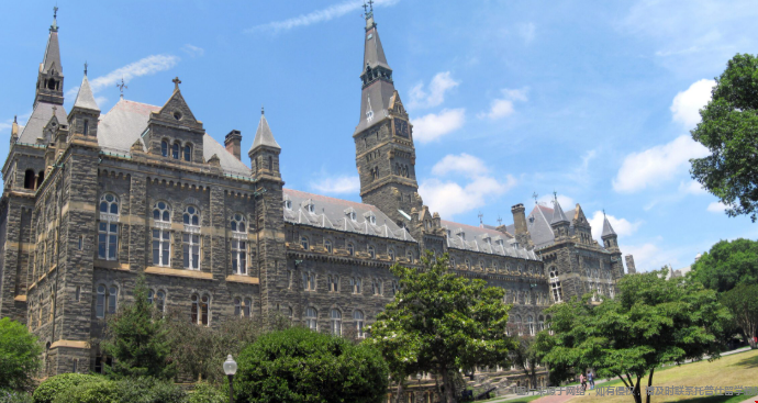 乔治城大学本科一年成本