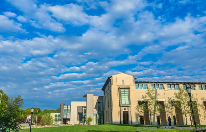 美本转学高中成绩还重要吗