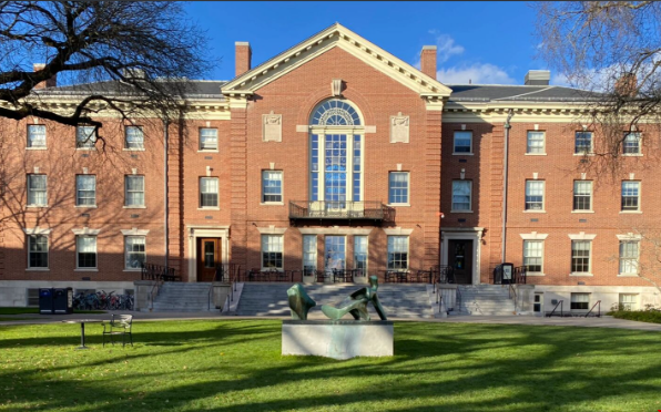 布朗大学3.png